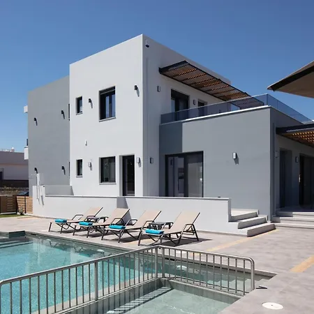 Sunnyside Villas, Ideal For Vibrant Stays,By Thinkvilla Pigianos Kampos  Exterior photo