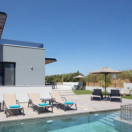 Sunnyside Villas, Ideal For Vibrant Stays,By Thinkvilla Pigianos Kampos  Exterior photo