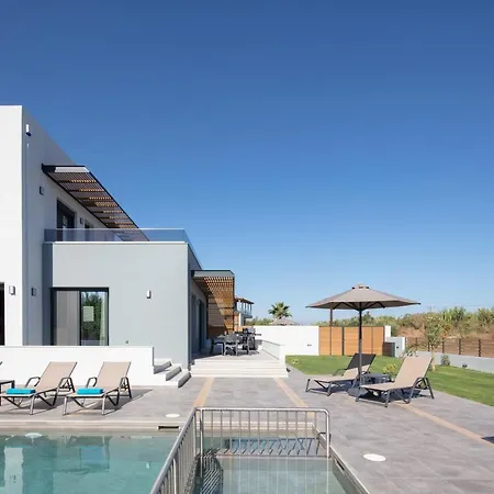 Sunnyside Villas, Ideal For Vibrant Stays,By Thinkvilla Pigianos Kampos  Exterior photo
