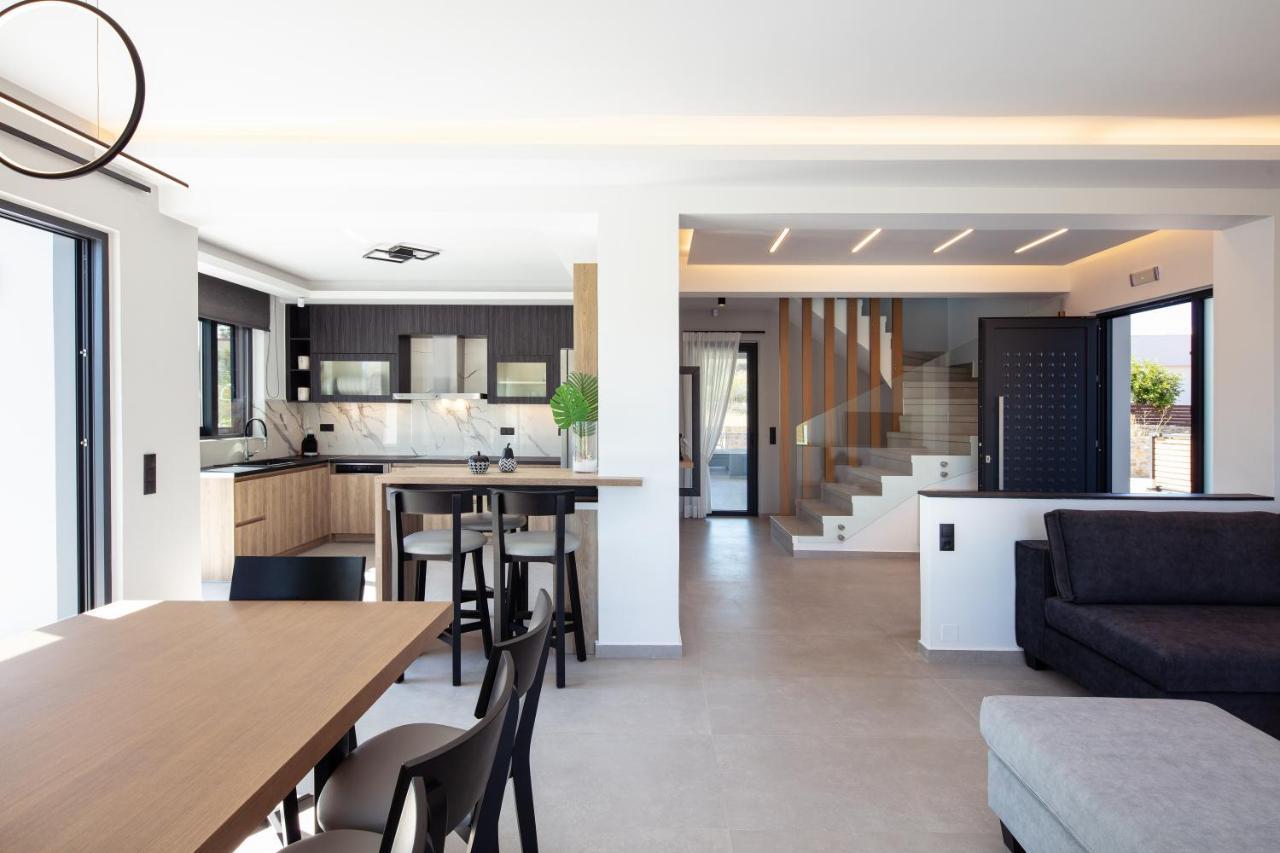 Sunnyside Villas, Ideal For Vibrant Stays,by Thinkvilla Villa *